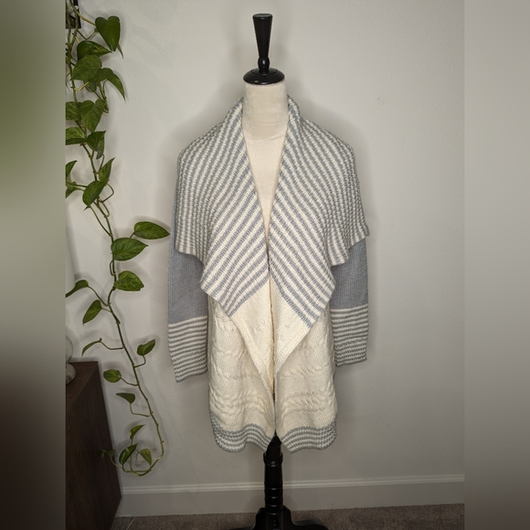 GAP Sweaters - Gap grey/ivory stripe knit cardigan. Size S.